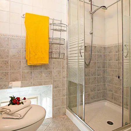 Ninfea Apartment *